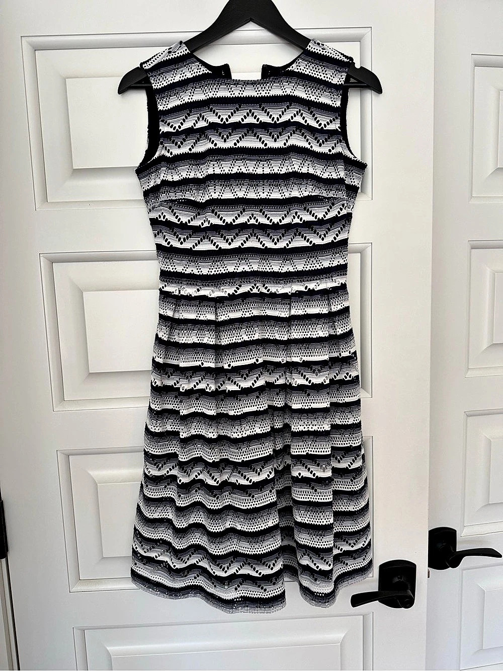 Andrew Marc Women'Small Geometric Midi Dress Size Small Like New